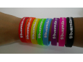 Bracelet en Silicone Buzzville.com -  Couleur : Au Hasard à gagner